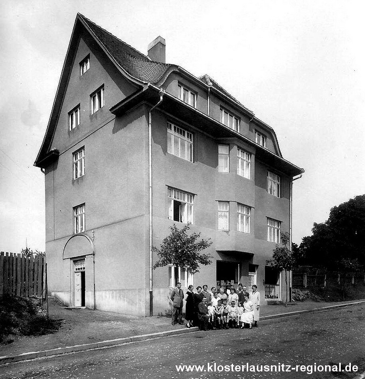 Ansicht des Hauses zwischen 1925 und 1926 vor dem Verkauf.